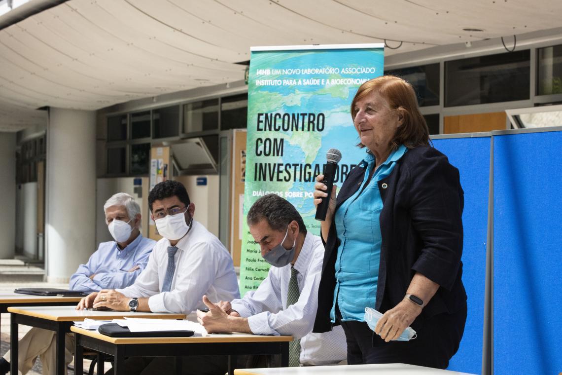 Meeting with Researchers: dialogues on science policy